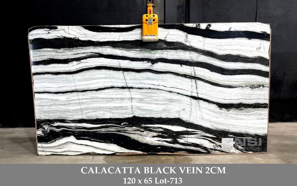 CALACATTA BLACK VEIN